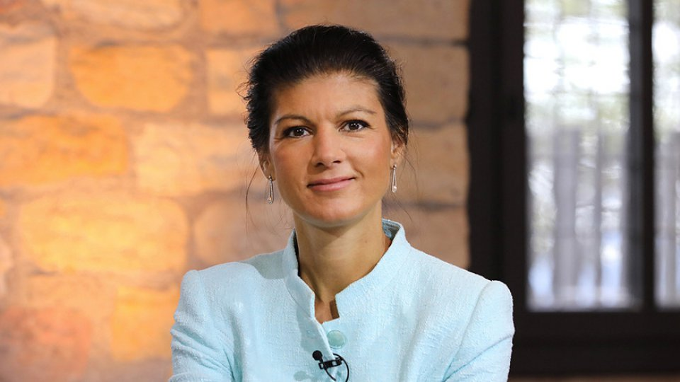 بخشی از مصاحبه با سارا واگنکنشت (Sahra Wagenknecht) در باره حال و آینده آلمان
